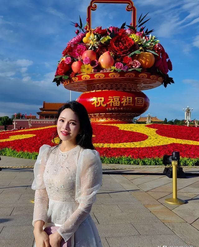 伊能静最新多维度展现，最新动态与公众眼中的她